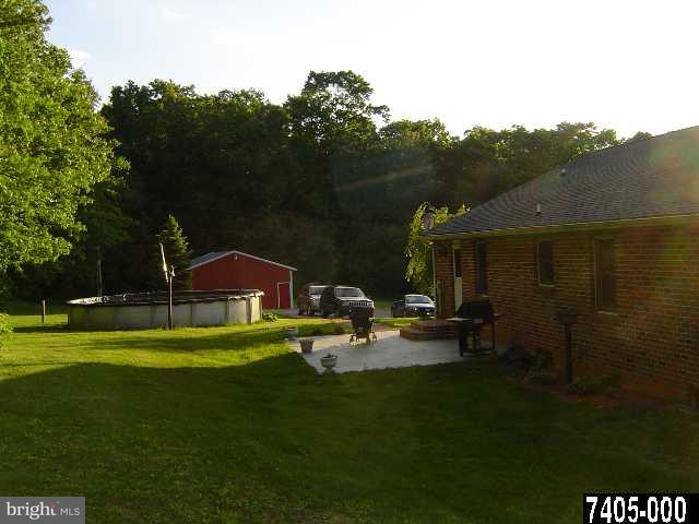 165 Watters Road New Park, PA 17352 - Photo 4 of 9 Gallery Image 4