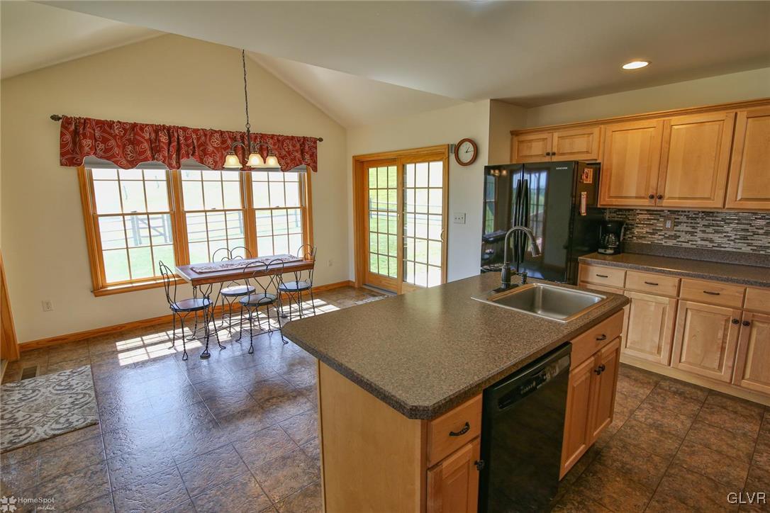 3379 Murphy Road Walnutport, PA 18088 - Photo 13 of 46 Gallery Image 13
