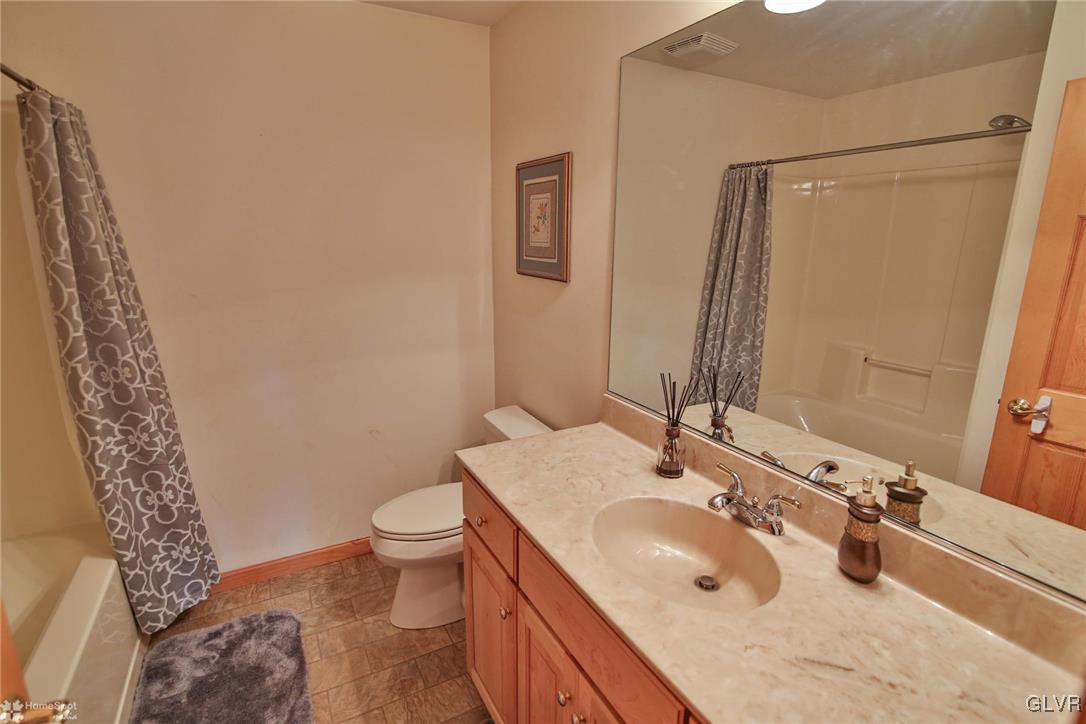 3379 Murphy Road Walnutport, PA 18088 - Photo 23 of 46 Gallery Image 23