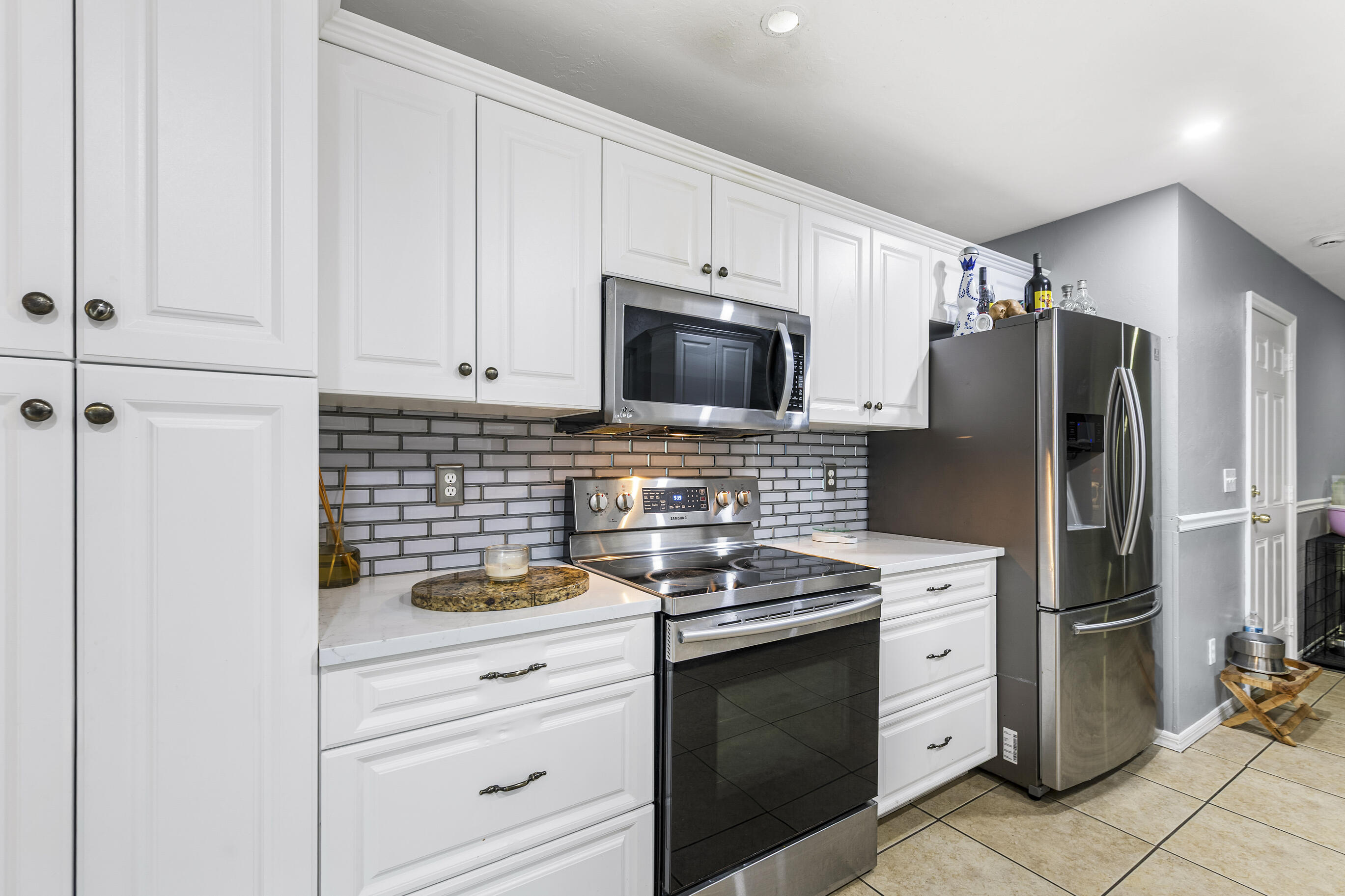 2040 46th Terrace Southwest Naples, FL 34116 - Photo 8 of 46 112A8079