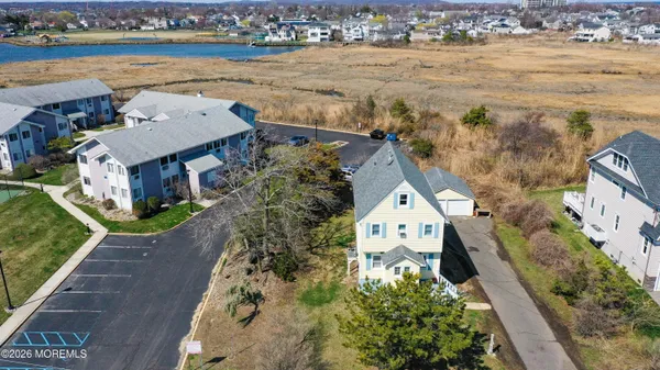 $1,399,000 | 47 Valentine Street, Monmouth Beach, NJ 07750