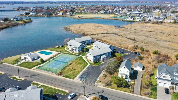 $1,399,000 | 47 Valentine Street, Monmouth Beach, NJ 07750