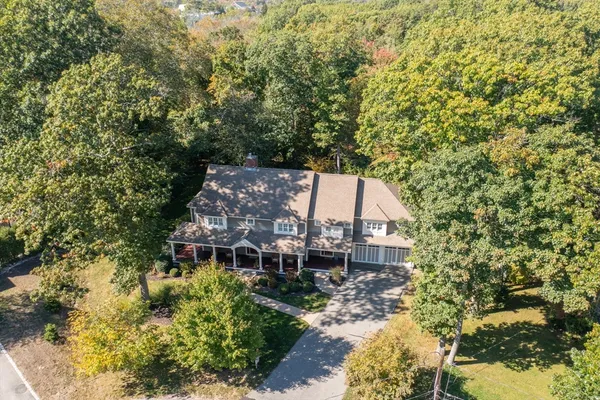 $2,448,000 | 137 Fairoaks Lane, Cohasset, MA 02025