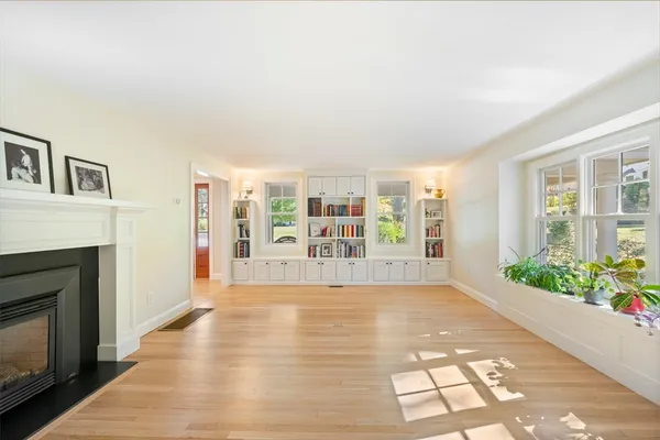 $2,448,000 | 137 Fairoaks Lane, Cohasset, MA 02025