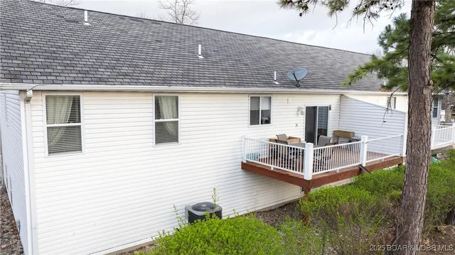 $339,900 | 30 Mitchell Road, Lake Ozark, MO 65049