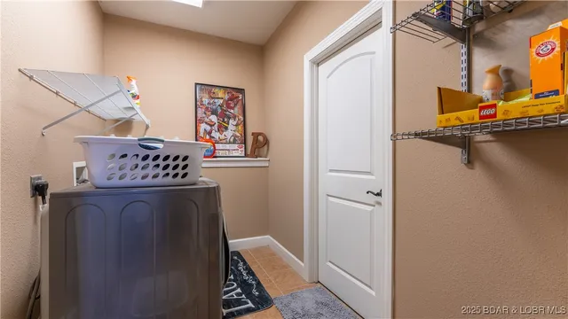 $339,900 | 30 Mitchell Road, Lake Ozark, MO 65049