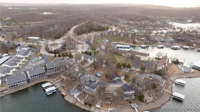 $339,900 | 30 Mitchell Road, Lake Ozark, MO 65049