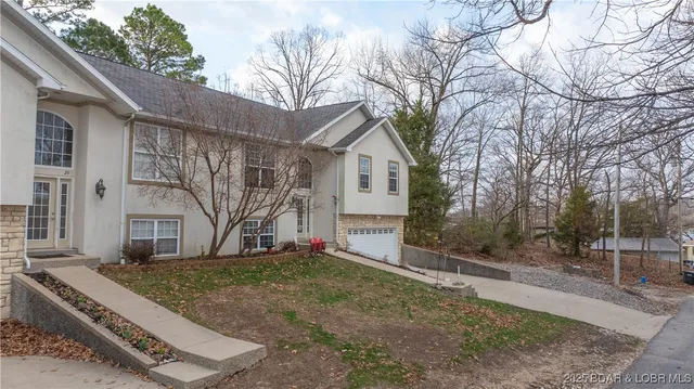 $339,900 | 30 Mitchell Road, Lake Ozark, MO 65049