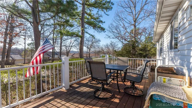 $339,900 | 30 Mitchell Road, Lake Ozark, MO 65049