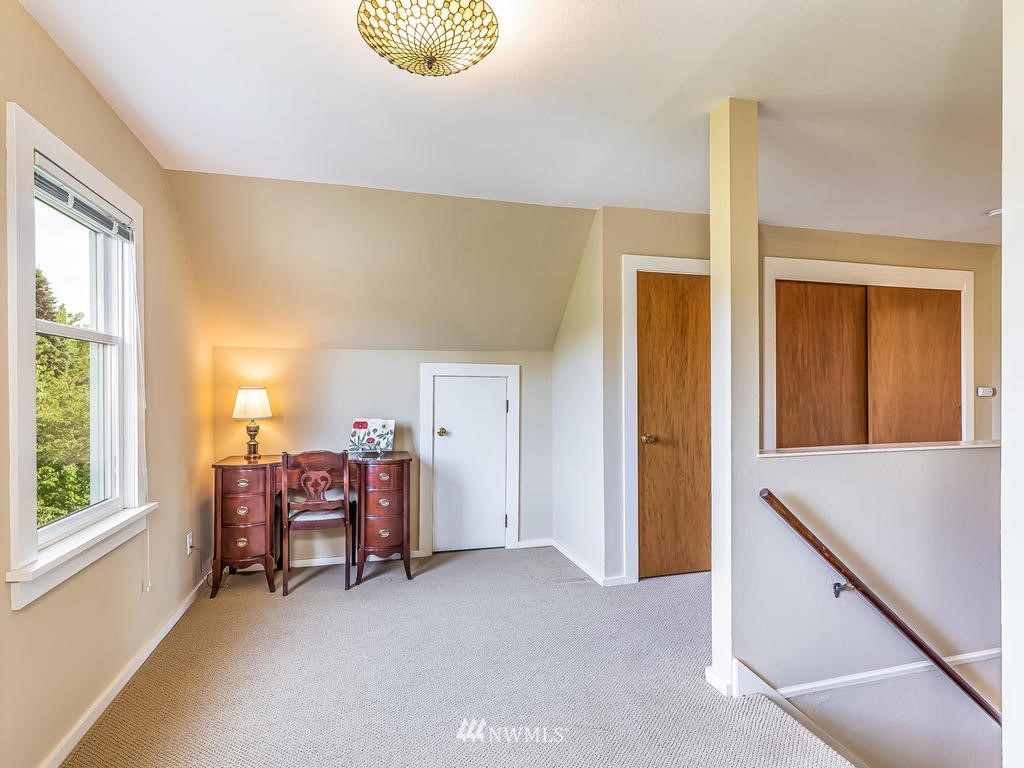 4505 Southwest Brandon Street Seattle, WA 98136 - Photo 20 of 39 Gallery Image 20