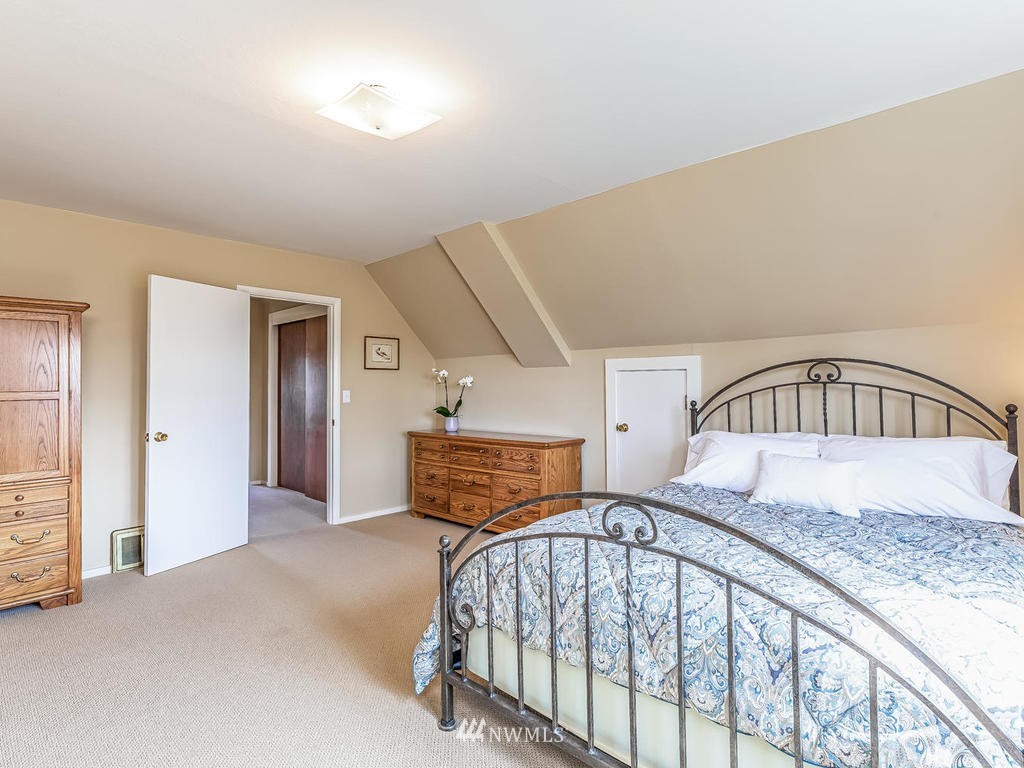 4505 Southwest Brandon Street Seattle, WA 98136 - Photo 23 of 39 Gallery Image 23
