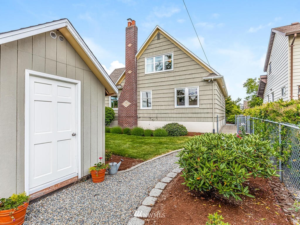 4505 Southwest Brandon Street Seattle, WA 98136 - Photo 30 of 39 Gallery Image 30