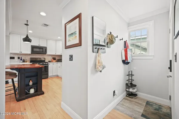 $739,999 | 33 Memorial Parkway, Atlantic Highlands, NJ 07716
