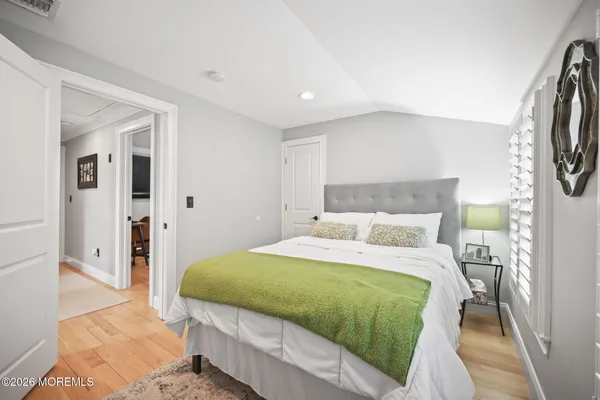 $739,999 | 33 Memorial Parkway, Atlantic Highlands, NJ 07716