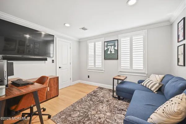 $739,999 | 33 Memorial Parkway, Atlantic Highlands, NJ 07716