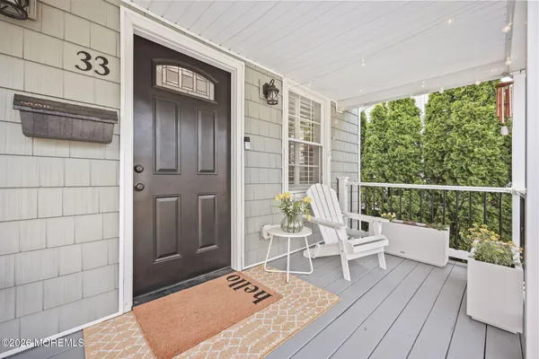 $739,999 | 33 Memorial Parkway, Atlantic Highlands, NJ 07716