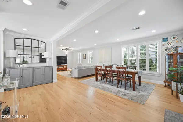 $739,999 | 33 Memorial Parkway, Atlantic Highlands, NJ 07716