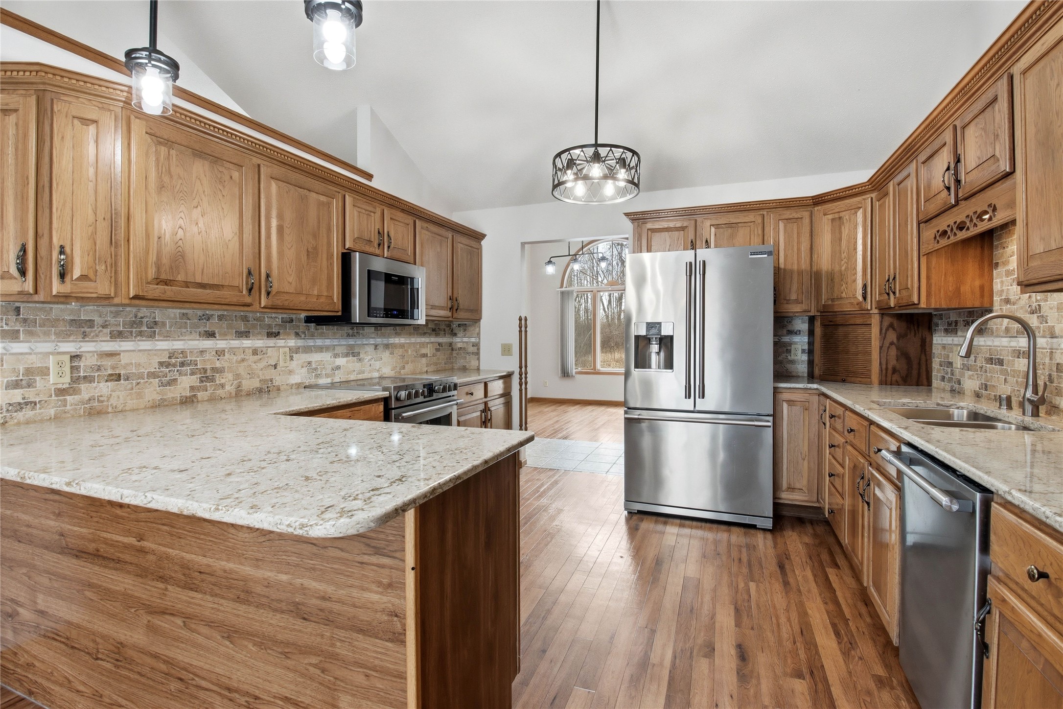 8505 257th Street Cadott, WI 54727 - Photo 12 of 38