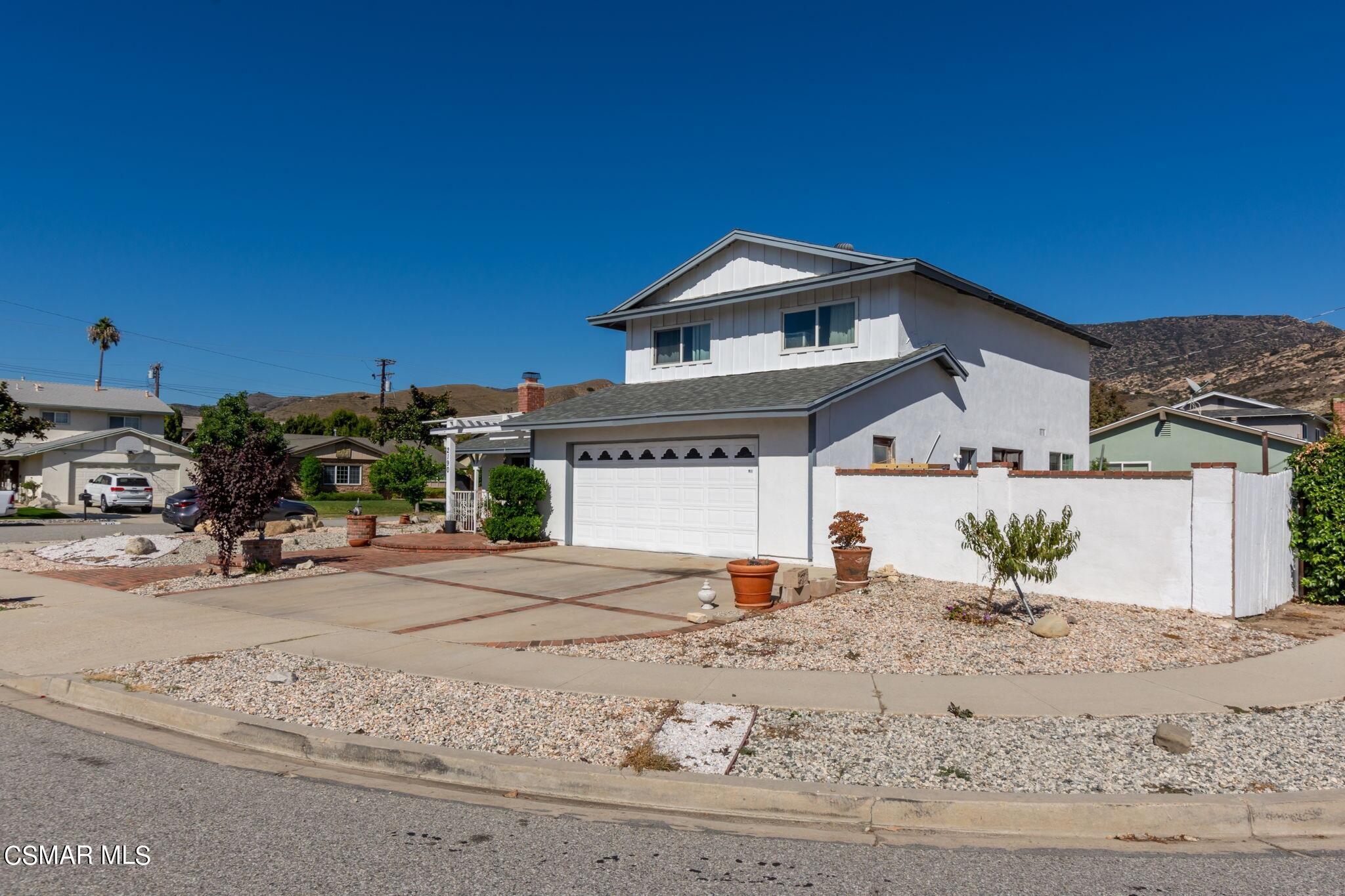2190 May Court Simi Valley, CA 93063 - Photo 2 of 31 2190 May #2