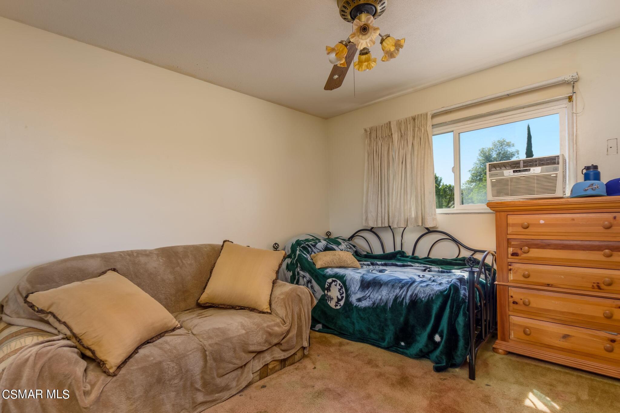 2190 May Court Simi Valley, CA 93063 - Photo 22 of 31 2190 May #22