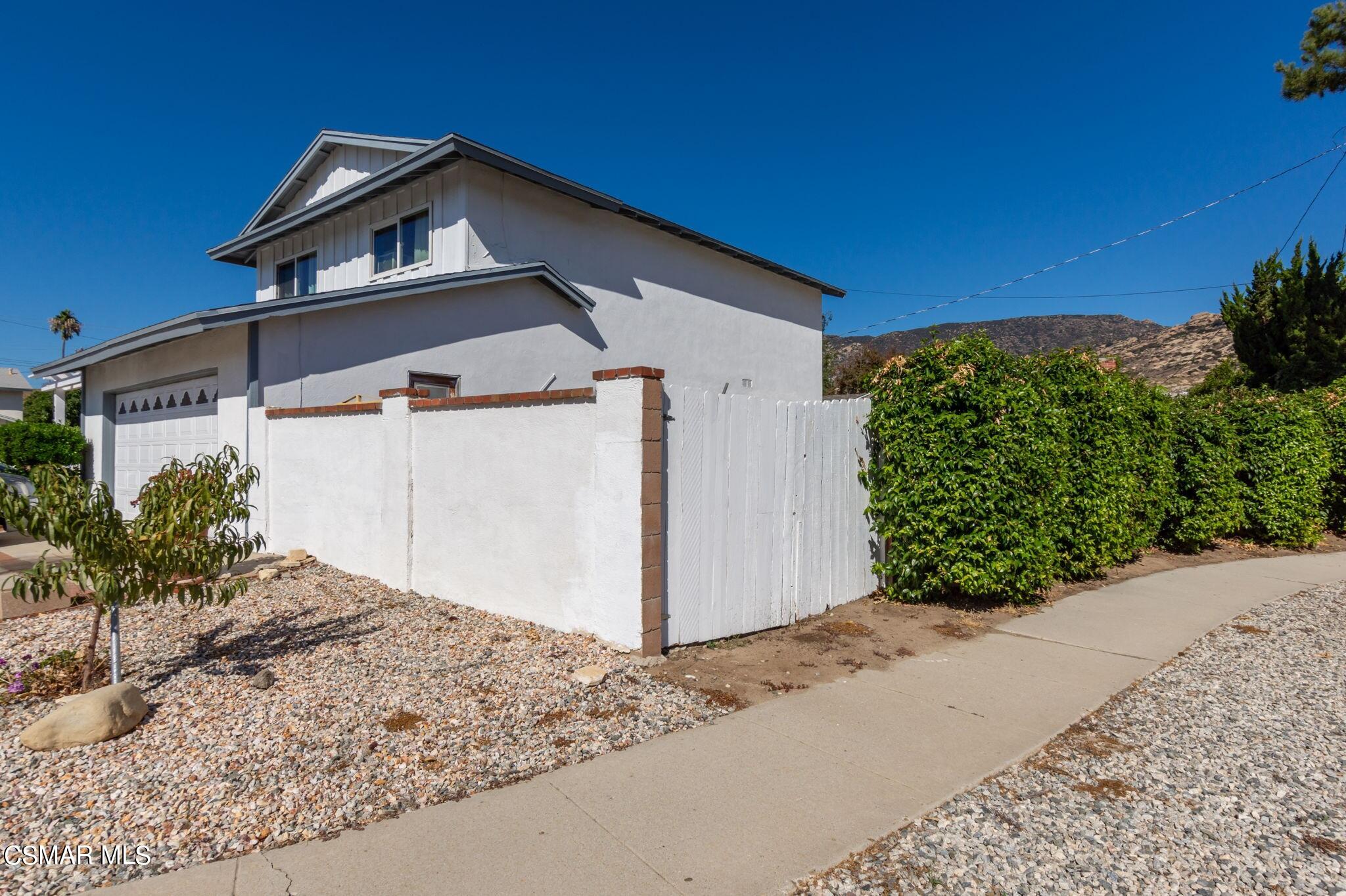 2190 May Court Simi Valley, CA 93063 - Photo 30 of 31 2190 May #30