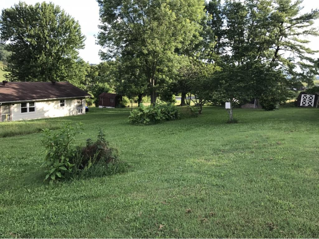 2329 West Carters Valley Road Surgoinsville, TN 37873 - Photo 34 of 36 Photo 34