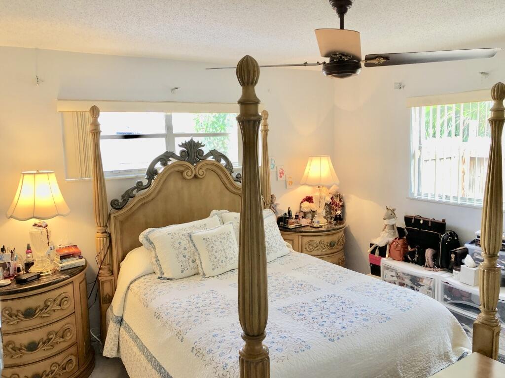 5821 Mango Road West Palm Beach, FL 33413 - Photo 16 of 21 MasterBedroom