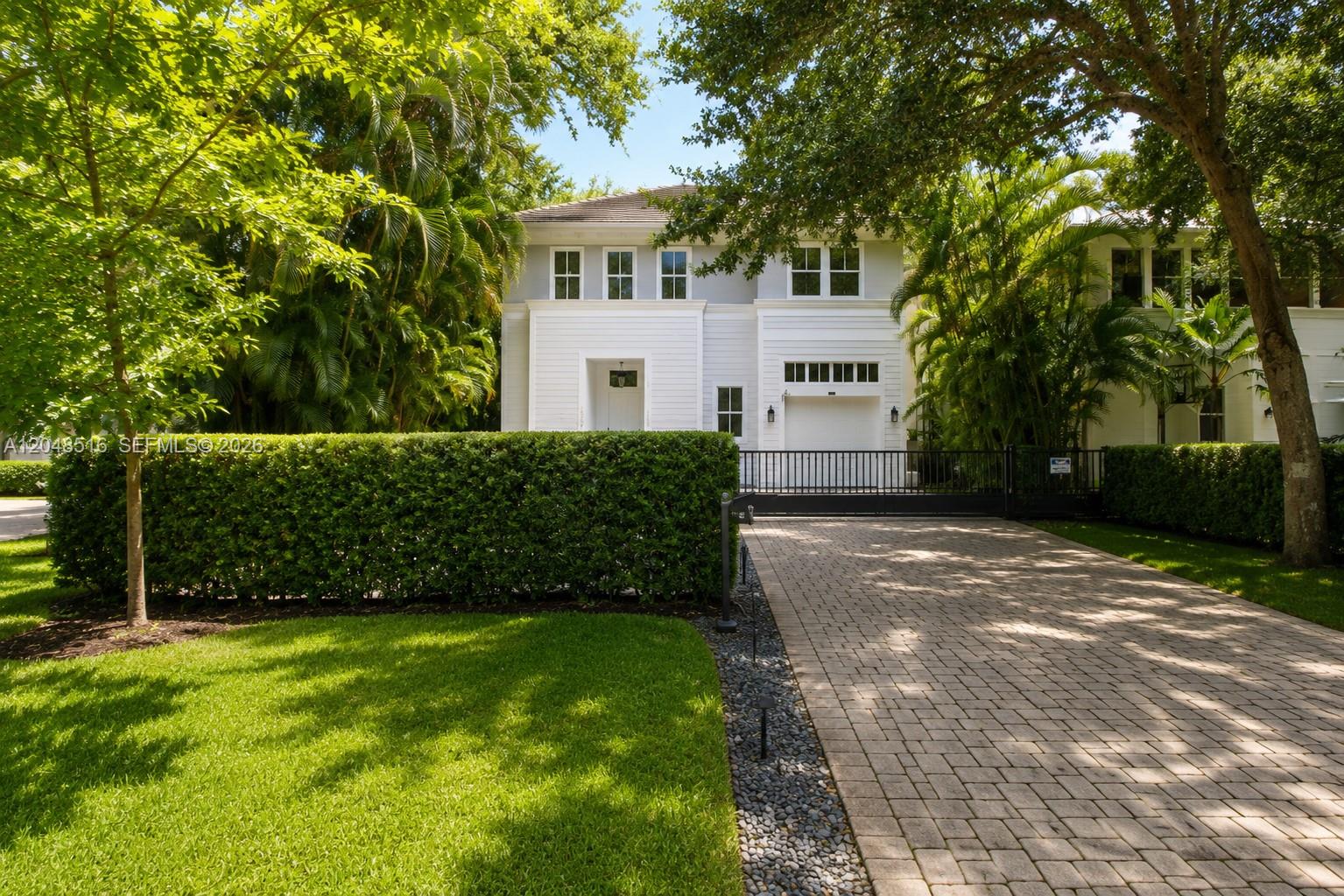 4724 Southwest 72nd Street Miami, FL 33143 - Photo 2 of 43