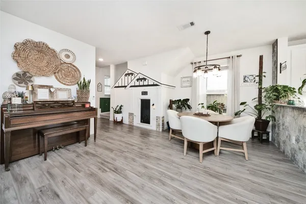 $2,350 | 25928 Chicory Drive, Magnolia, TX 77355