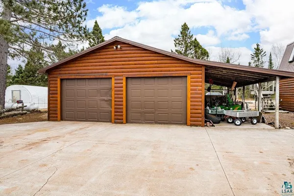 $589,900 | 3213 East Alger Grade, Two Harbors, MN 55616
