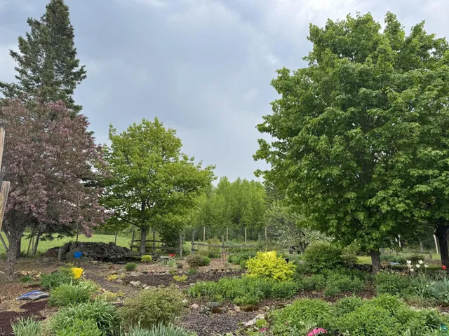 $589,900 | 3213 East Alger Grade, Two Harbors, MN 55616