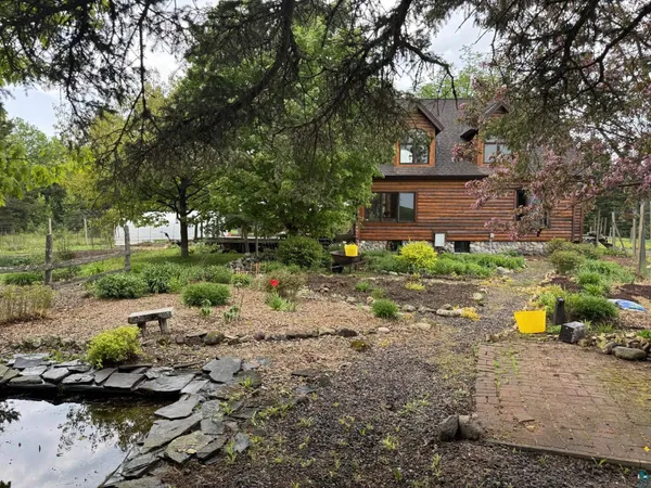 $589,900 | 3213 East Alger Grade, Two Harbors, MN 55616