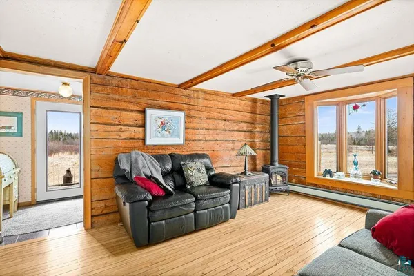 $589,900 | 3213 East Alger Grade, Two Harbors, MN 55616