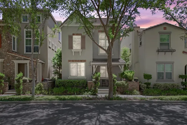 $559,980 | 1062 Acland Way, Tracy, CA 95376