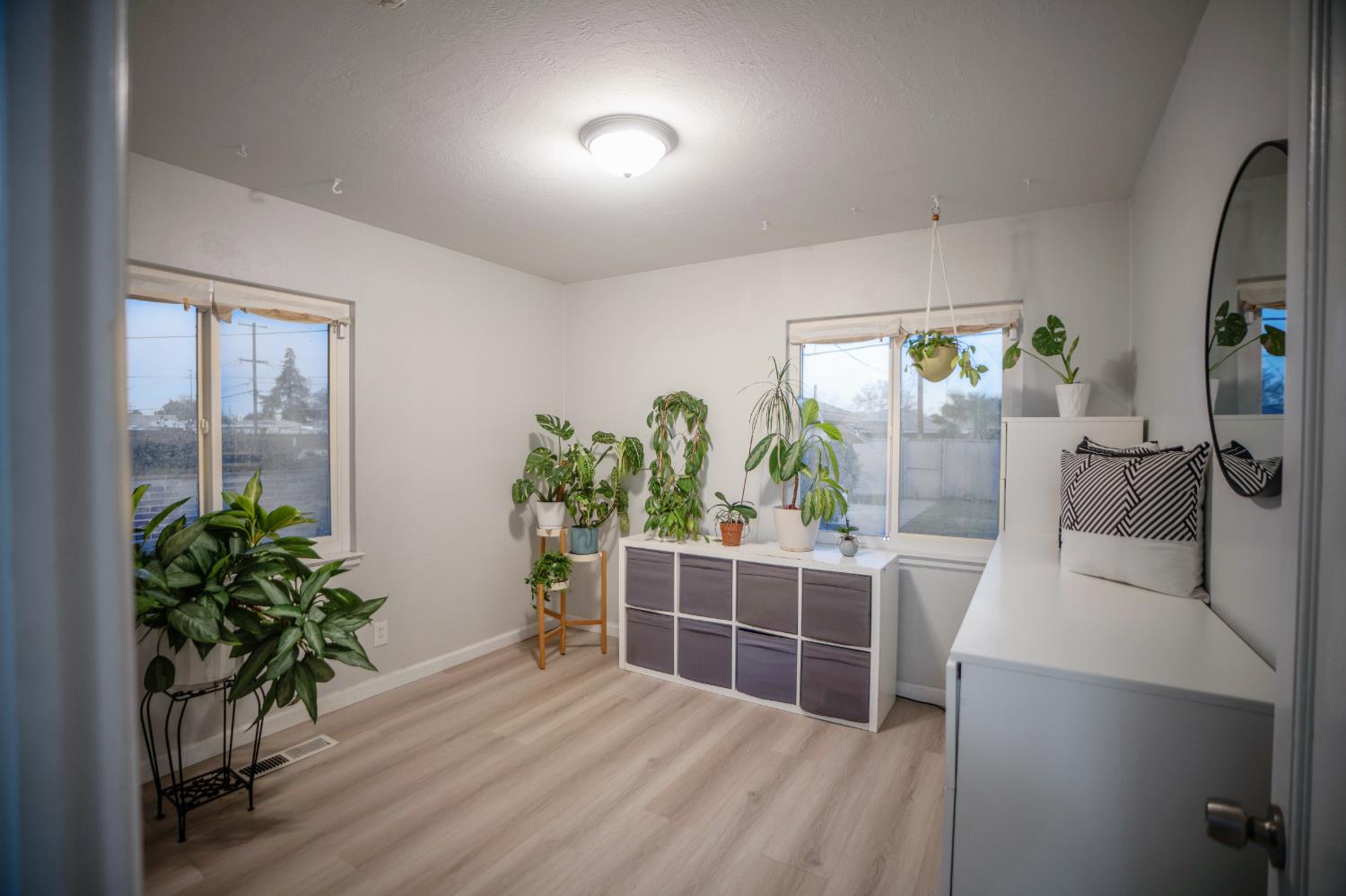 1447 West Normal Avenue Fresno, CA 93705 - Photo 13 of 29