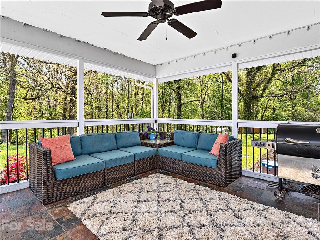 1726 North Rugby Road Hendersonville, NC 28791 - Photo 17 of 25 Gallery Image 17