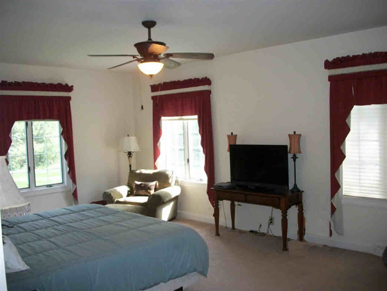 1802 McDowell Road Vincennes, IN 47591 - Photo 11 of 12 Gallery Image 11
