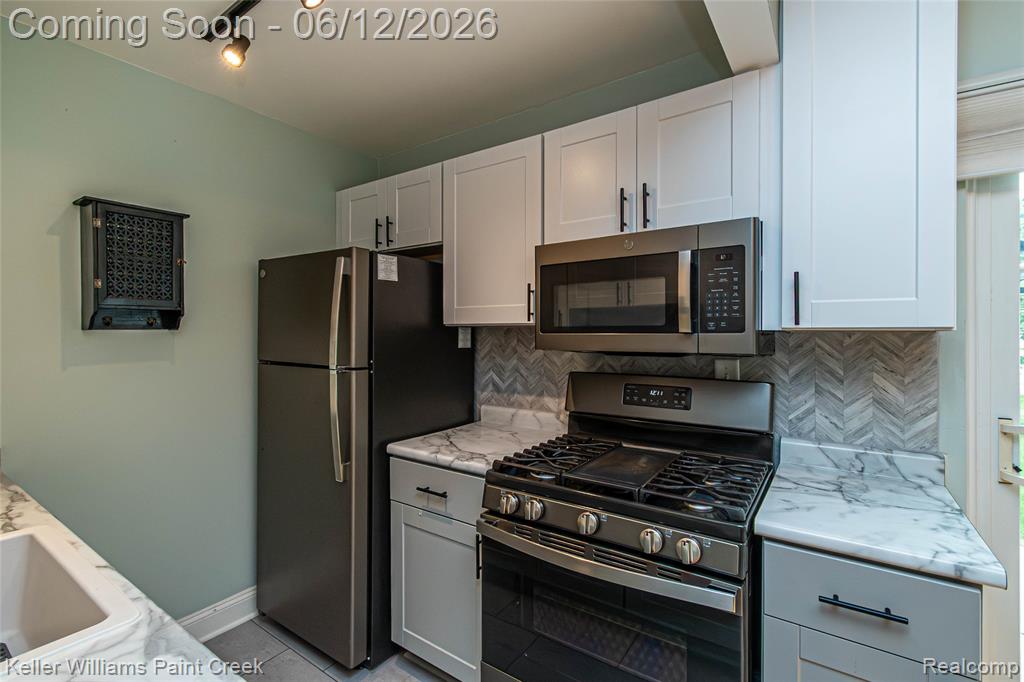 11401 Messmore Road Utica, MI 48317 - Photo 15 of 43