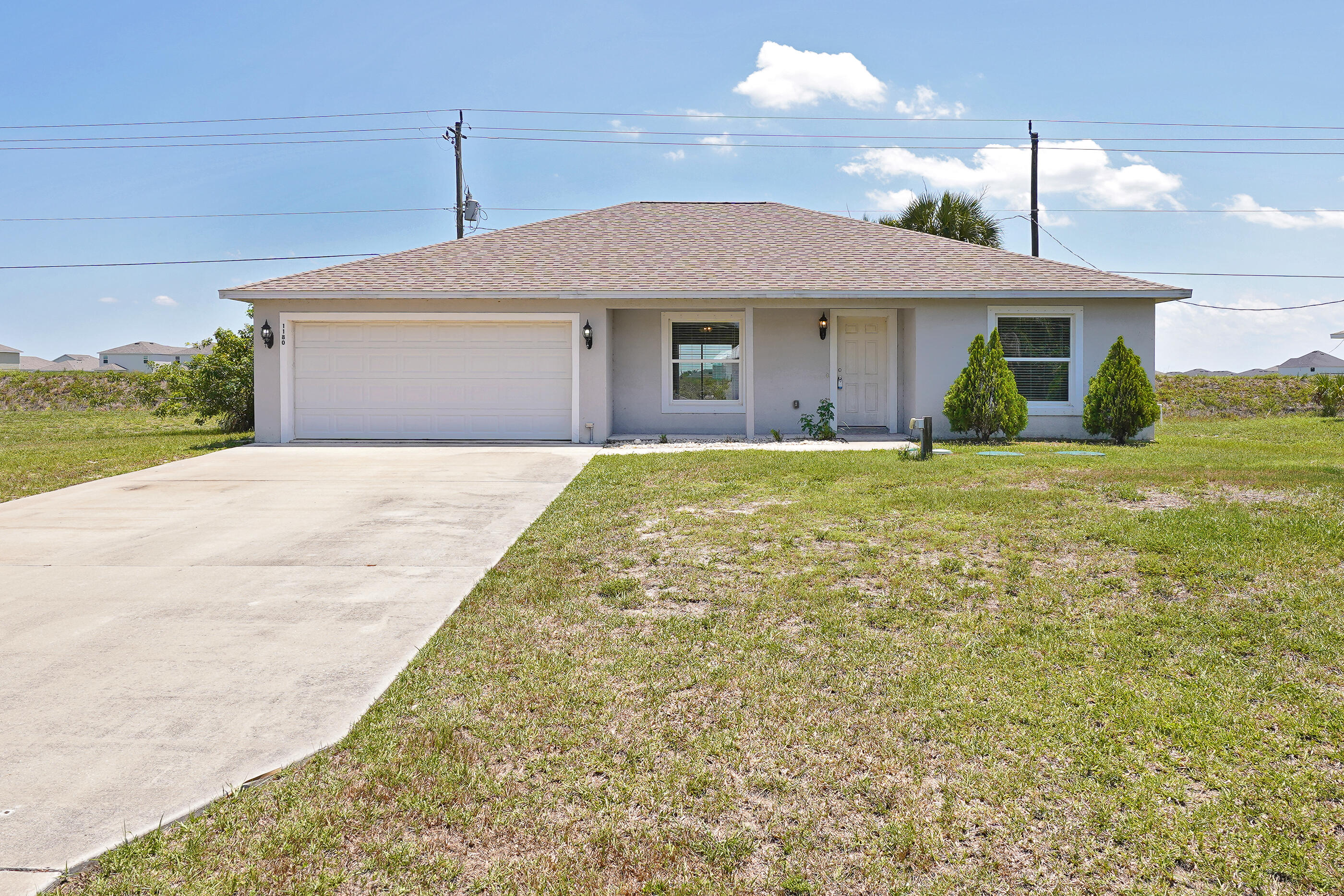 1180 Larkspur St Southeast  