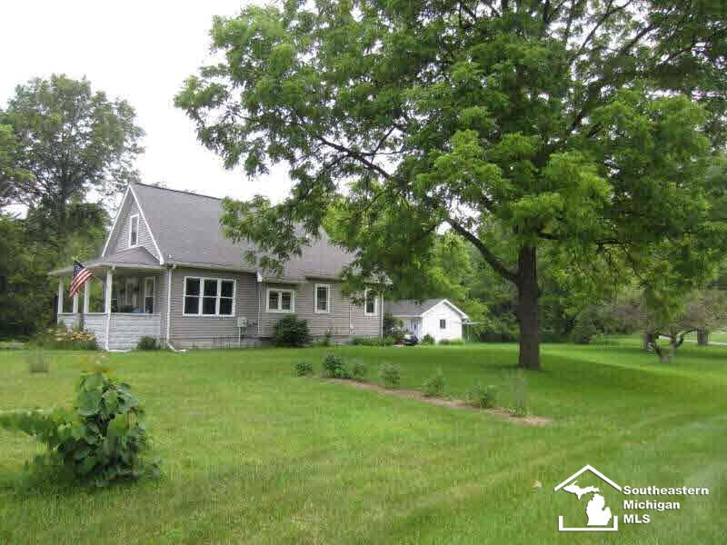 9330 Secor Road Temperance, MI 48182 - Photo 2 of 18