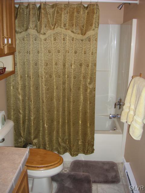 24 Spokane Road Albrightsville, PA 18210 - Photo 29 of 38 View of the main bathroom from the entryway.