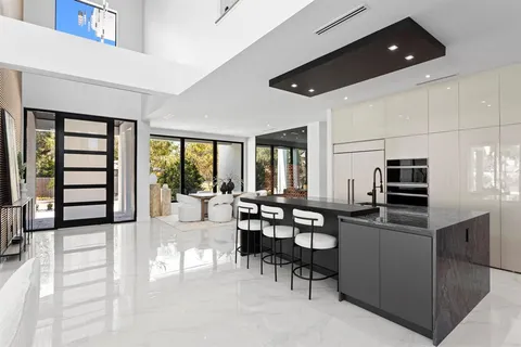 $2,749,000 | 2089 Arlington Street, Sarasota, FL 34239