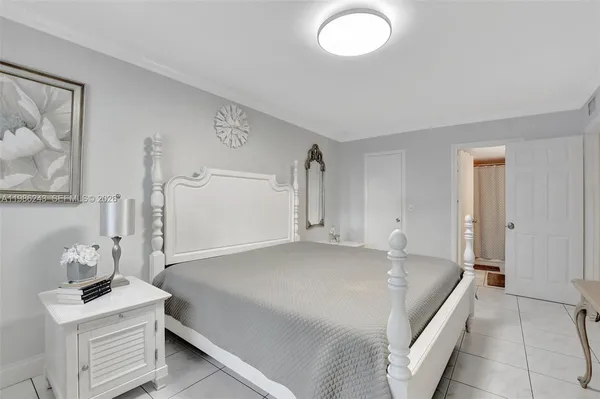 $2,000 | 588 Trace Circle, Unit 211, Deerfield Beach, FL 33441