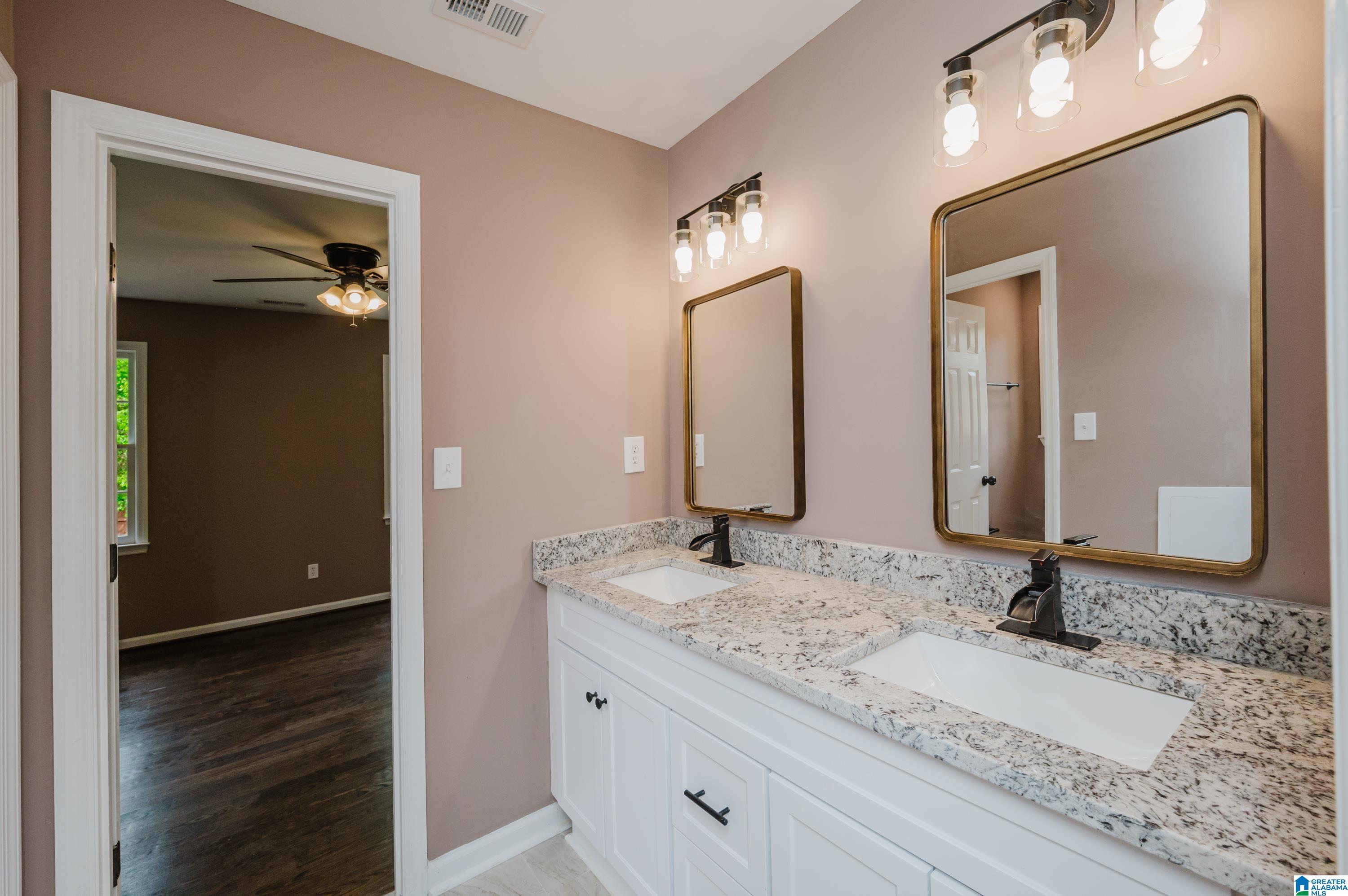3308 Saddlebrook Circle Birmingham, AL 35210 - Photo 44 of 68