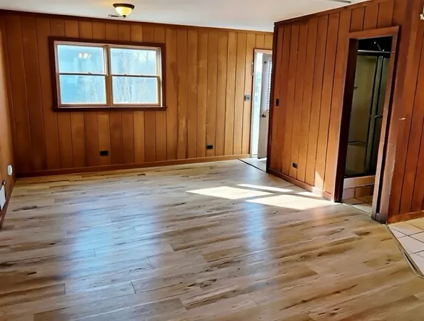 $1,350 | 152 North Avenue, Unit 9, Wauconda, IL 60084