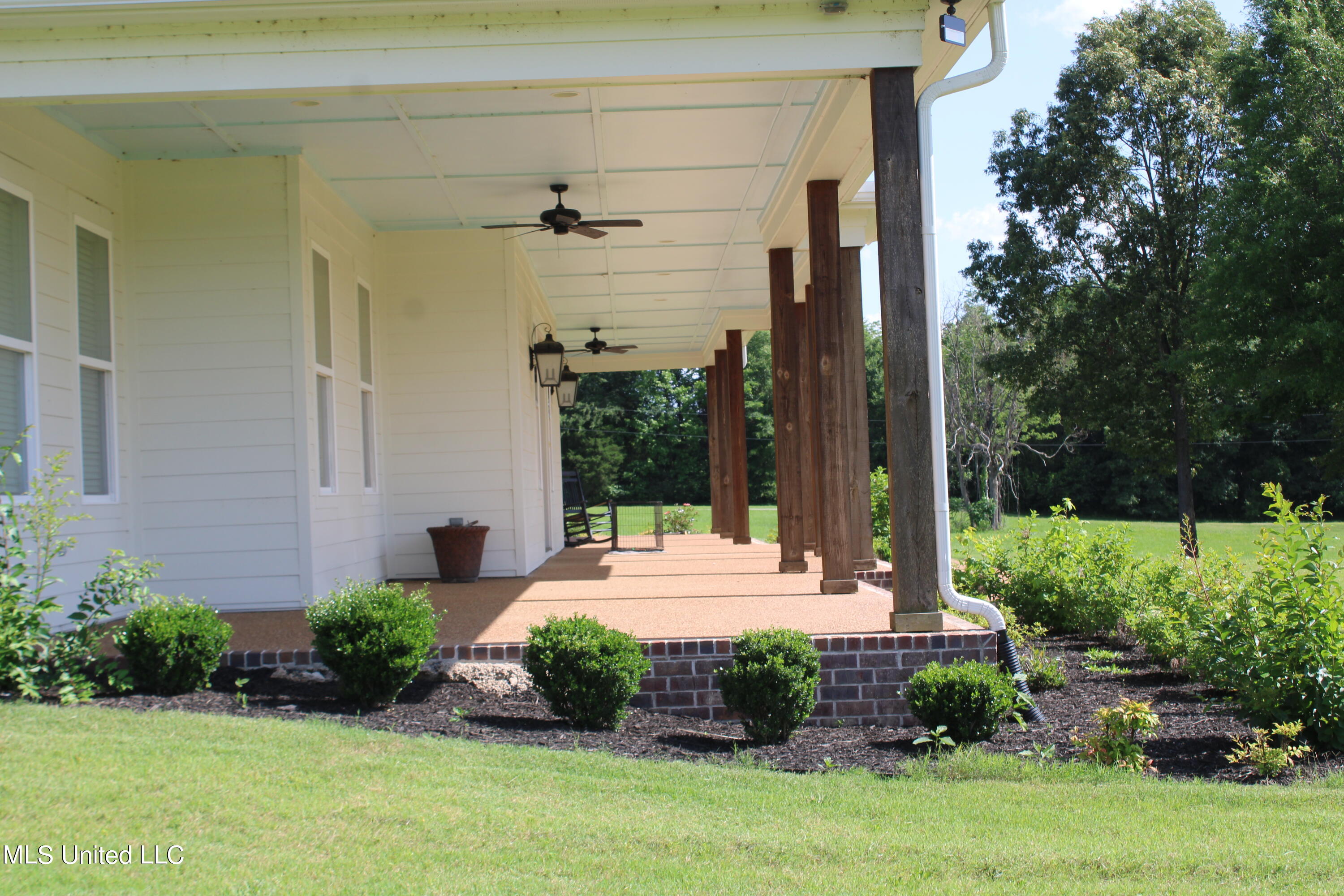 2196 Baldwin Road South Hernando, MS 38632 - Photo 10 of 69 IMG_3977