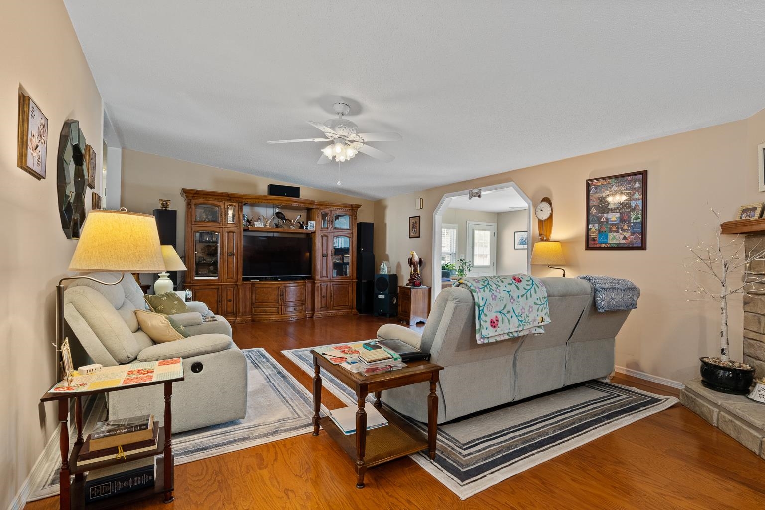 10647 Rte Road Lillian, AL 36549 - Photo 25 of 62 Living Room