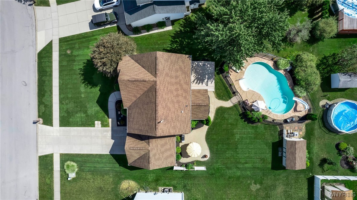 7 Katelyn Lane Lancaster, NY 14086 - Photo 3 of 50