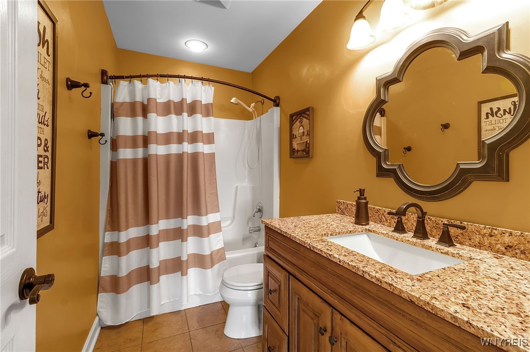 7 Katelyn Lane Lancaster, NY 14086 - Photo 37 of 50