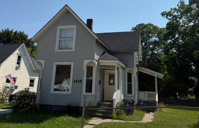1419 Geneva Street Racine, WI 53404 - Photo 1 of 1 IMG_3623